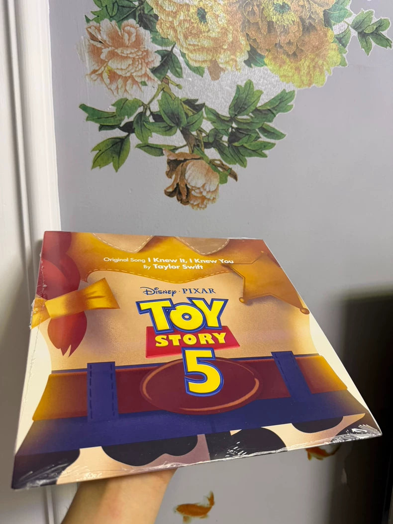 Taylor Swift – “I Knew It, I Knew You” Toy Story 5 Shaped Vinyl — main view