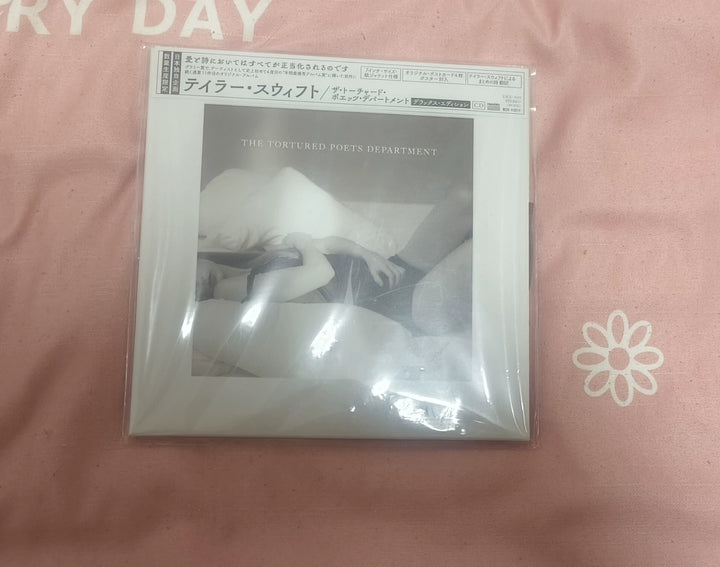 Taylor Swift – The Tortured Poets Department – Japanese 7-Inch-Sleeve CD