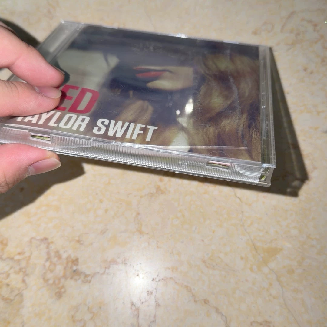 Taylor Swift Red Japanese Edition CD with Japanese Lyric Book