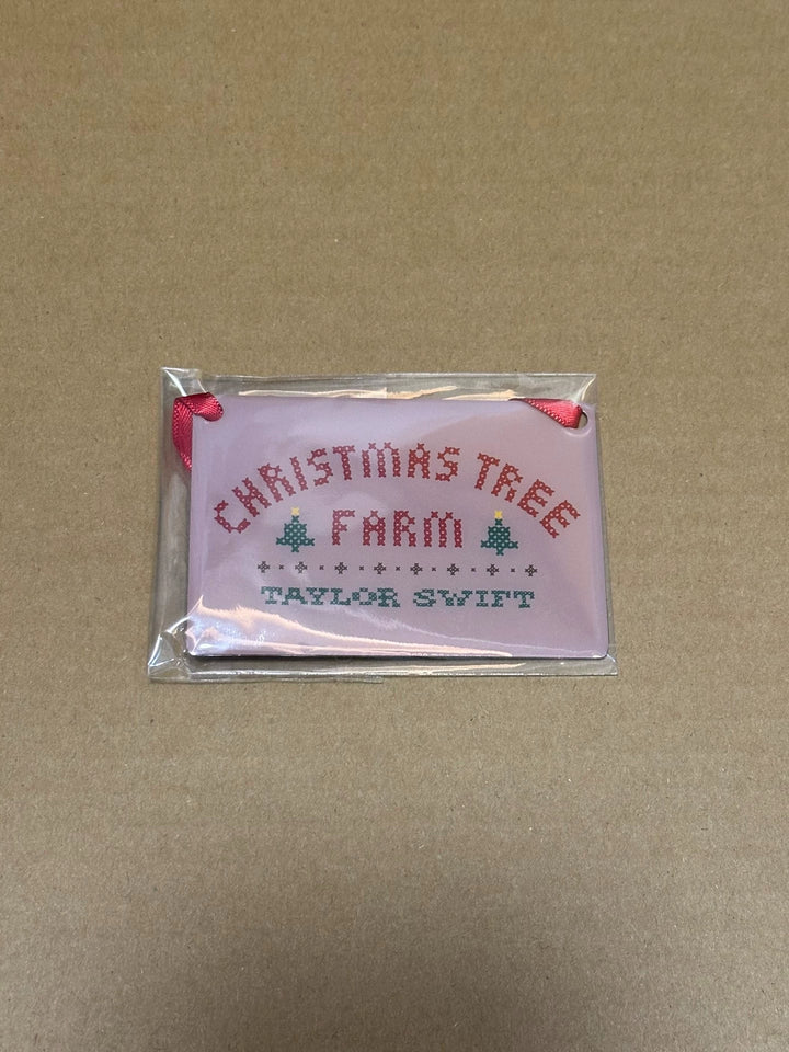Taylor Swift – Christmas Tree Farm Ornament