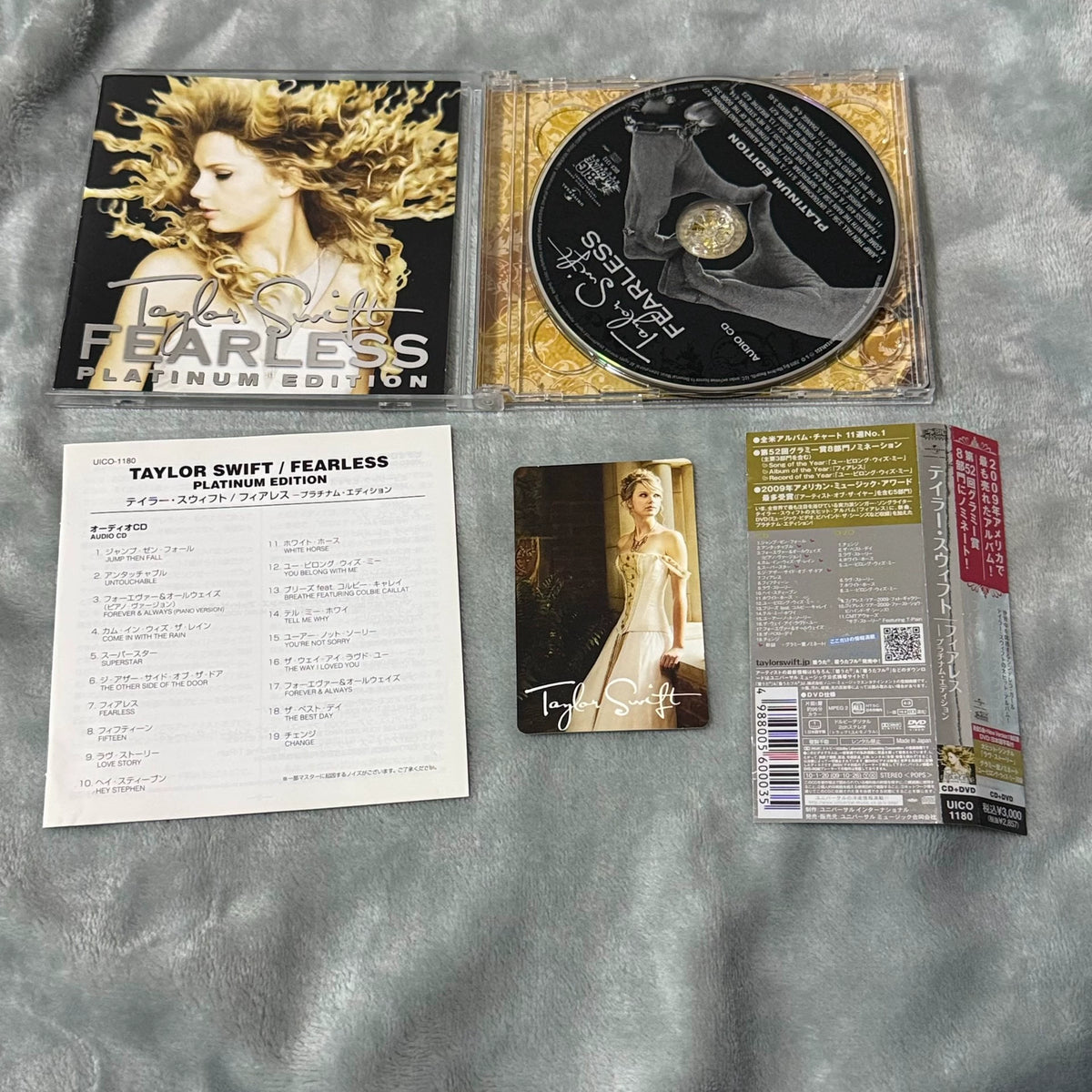 Taylor Swift – Fearless Platinum Edition, Japanese CD + DVD – photo 3
