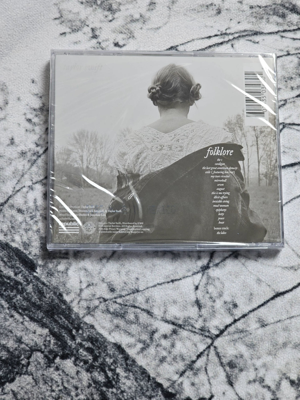 Taylor Swift – Folklore – Signed CD, Third Batch – Sealed photo 3