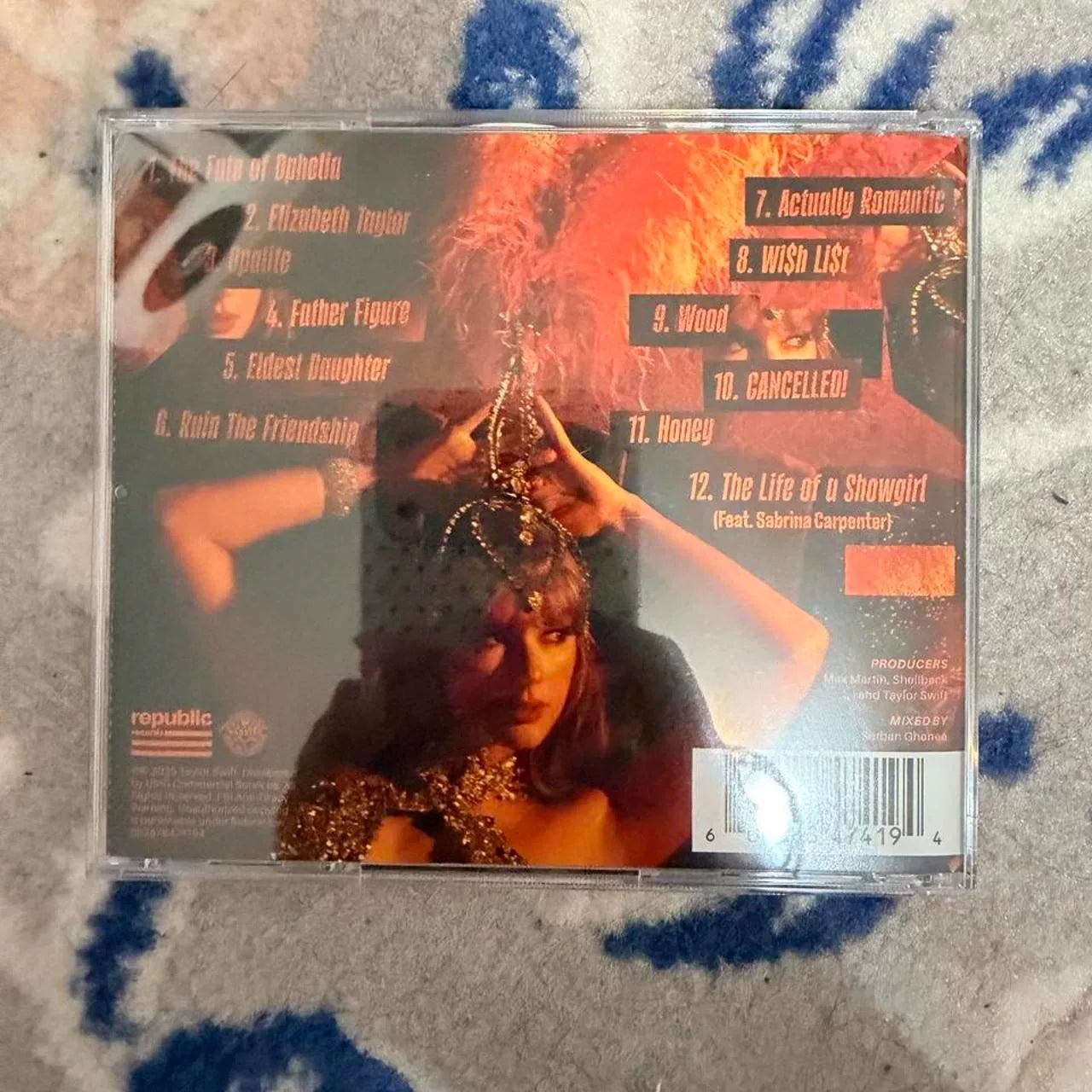 Taylor Swift – The Life of a Showgirl Signed CD (Version 4)