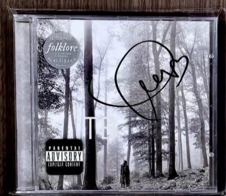 Taylor Swift – Folklore – Signed CD with Heart (Opened)