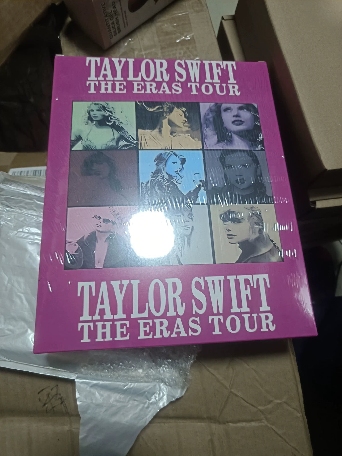 Taylor Swift Inspired – The Eras Tour 24-Keychain Advent Calendar
