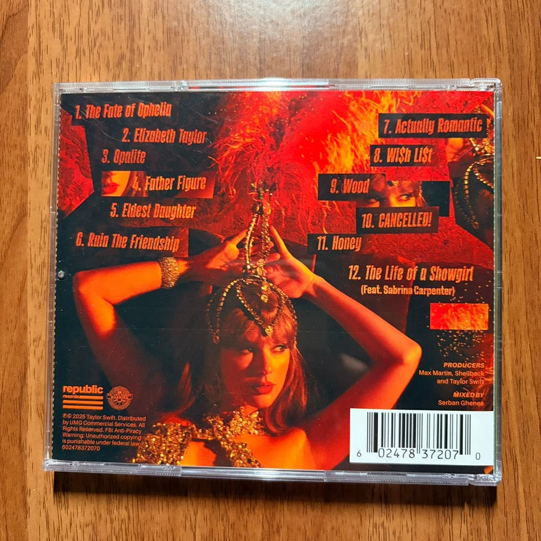Taylor Swift – The Life of a Showgirl Signed CD Version 1 with Sticker — detail 5