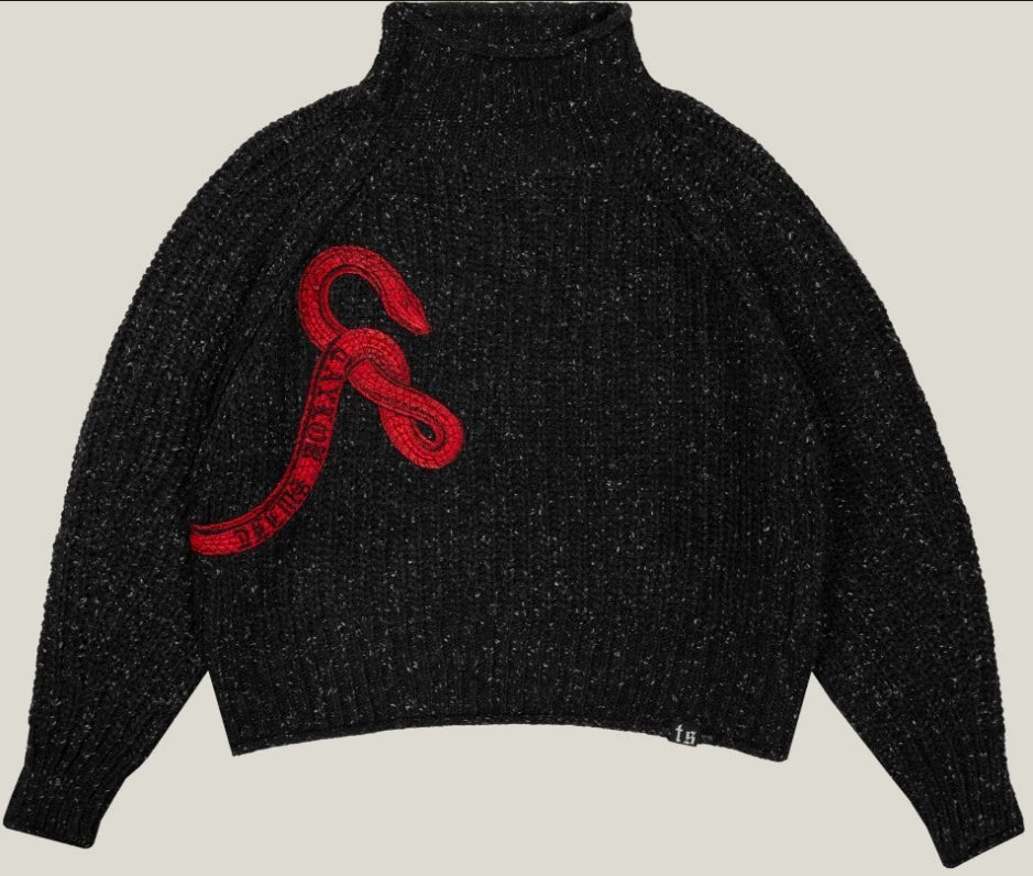 Taylor Swift – Reputation Mockneck Cropped Sweater – Size 2XL — product detail 4