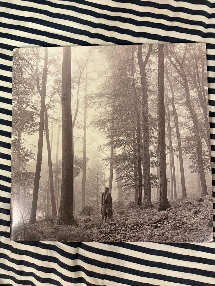 Taylor Swift – Folklore – Opaque Brown Vinyl 2LP – Opened