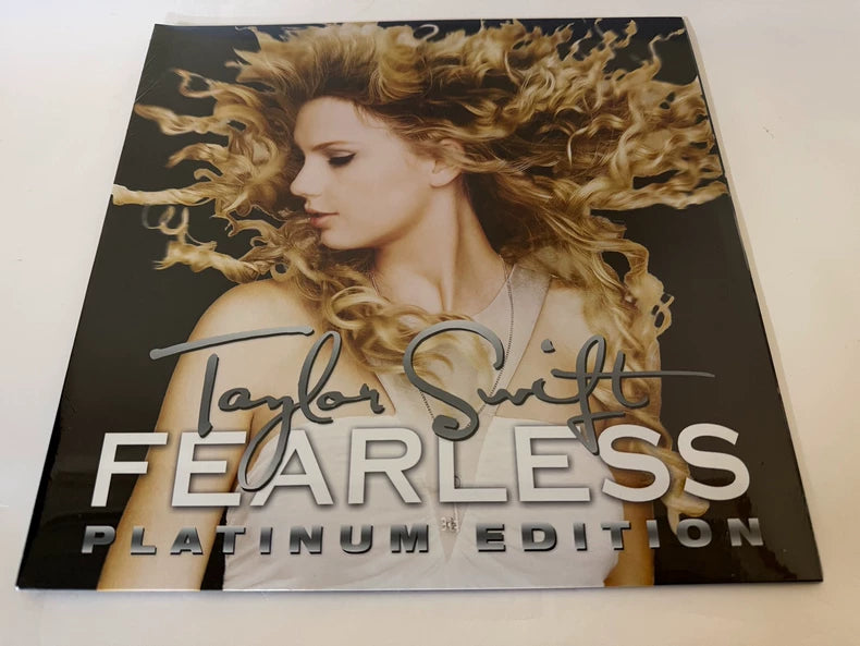 Taylor Swift Fearless – URVC