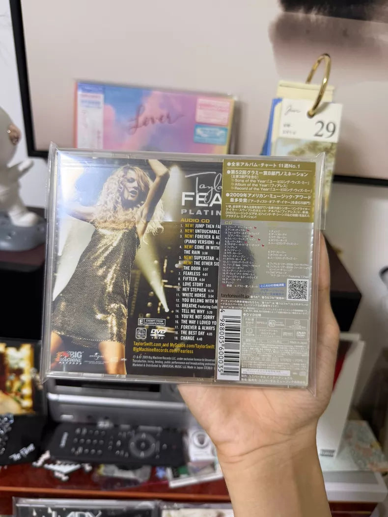Taylor Swift – Fearless Platinum Edition Japanese CD+DVD with Obi – Near Mint – front