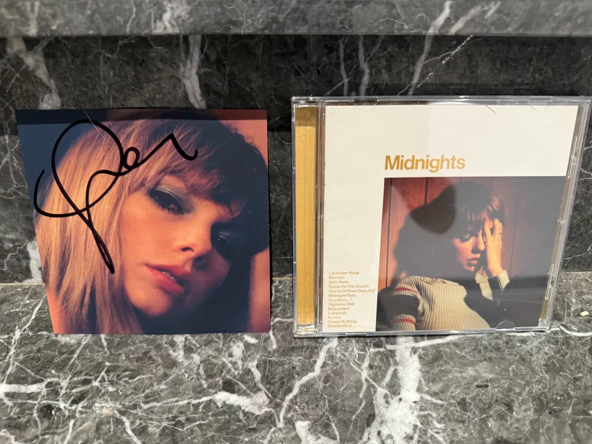 Taylor Swift – Midnights Mahogany Signed CD