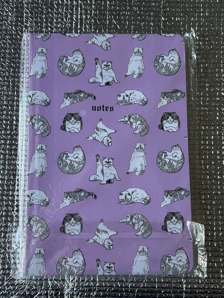 Taylor Swift – Meredith & Olivia Cat Notebook – Light Cover Indentation
