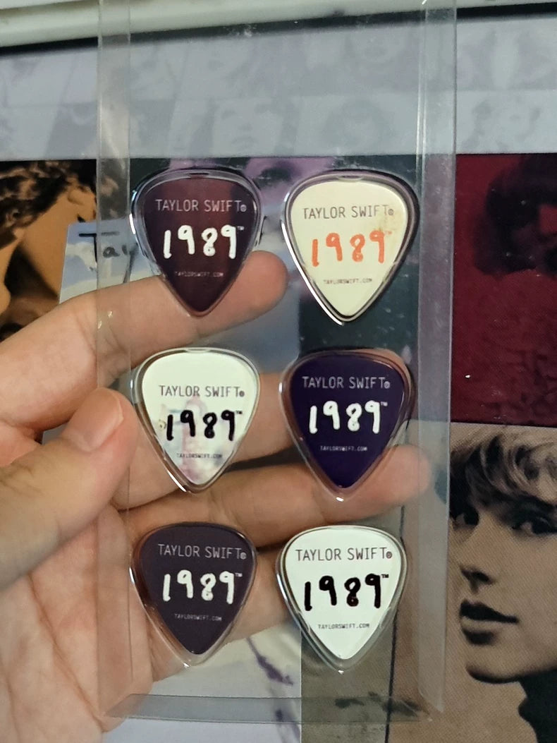 Taylor Swift 1989 Tour Official Guitar Pick Set of 6