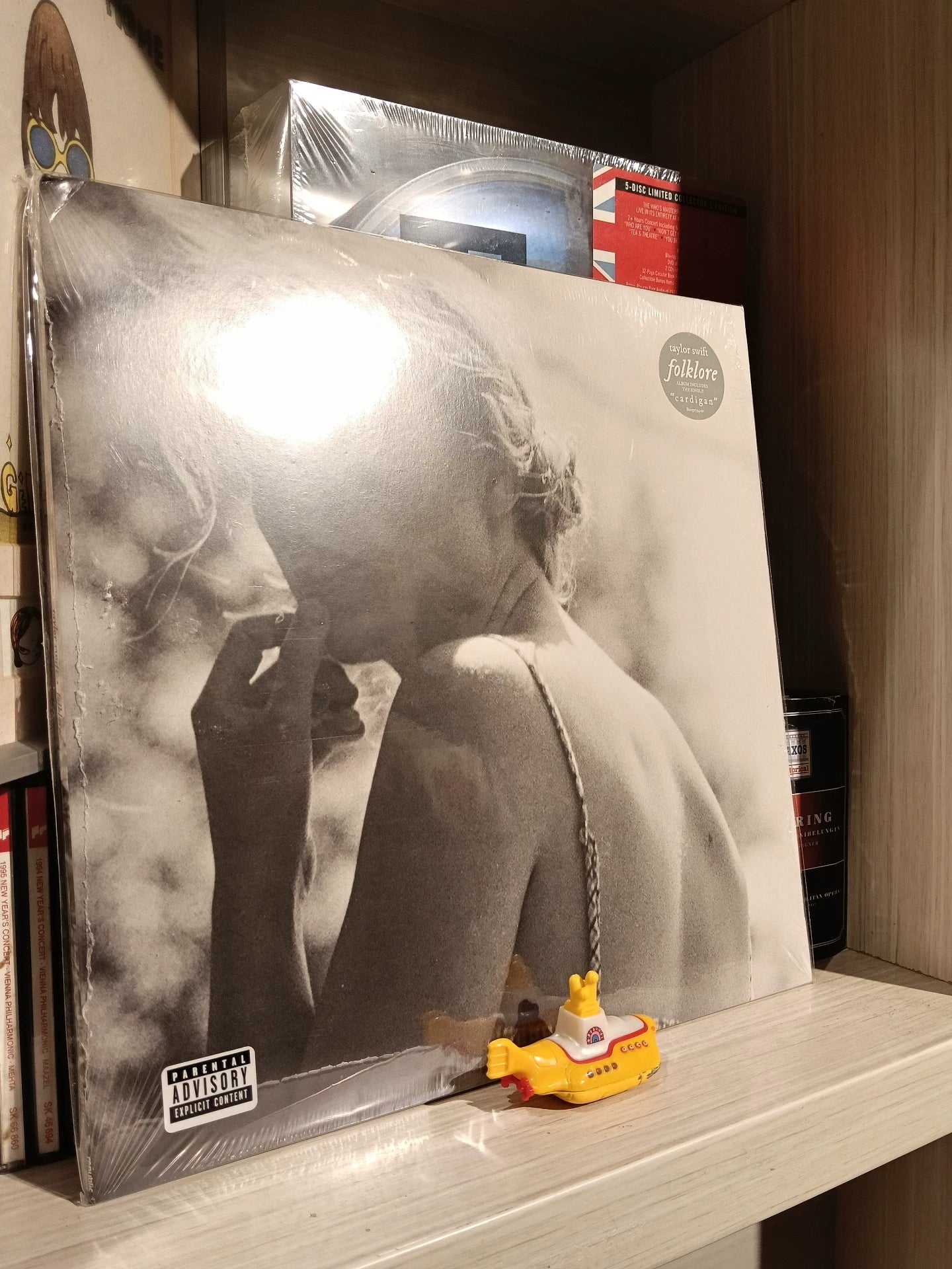 Taylor Swift – folklore Vinyl Edition 3 French Pressing — product detail 2