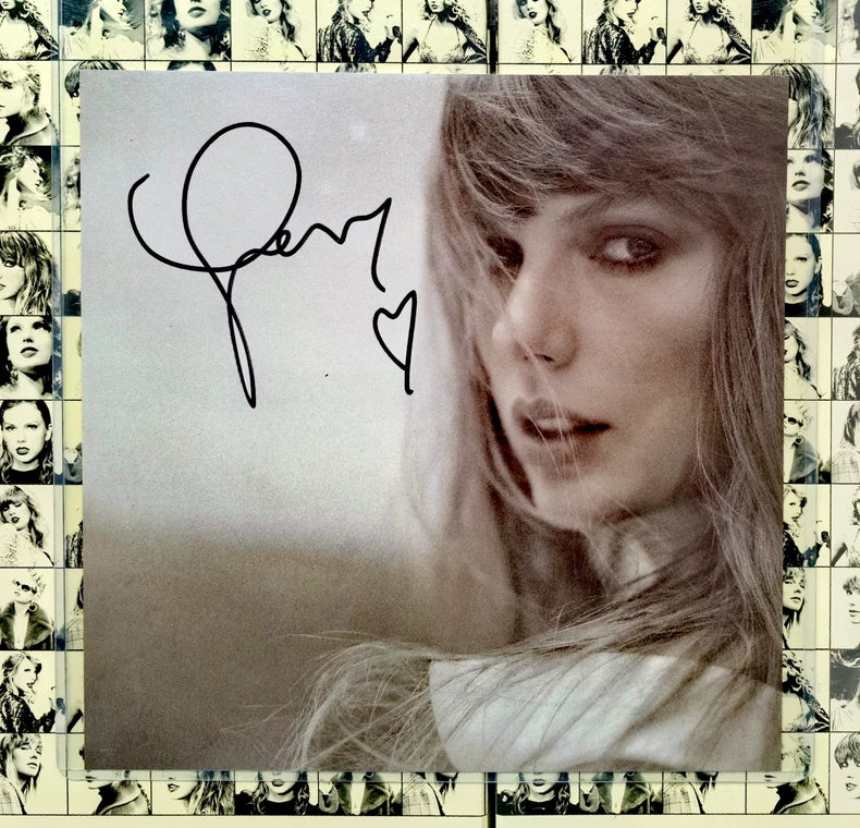 Taylor Swift – The Tortured Poets Department Double-Heart Signed Card