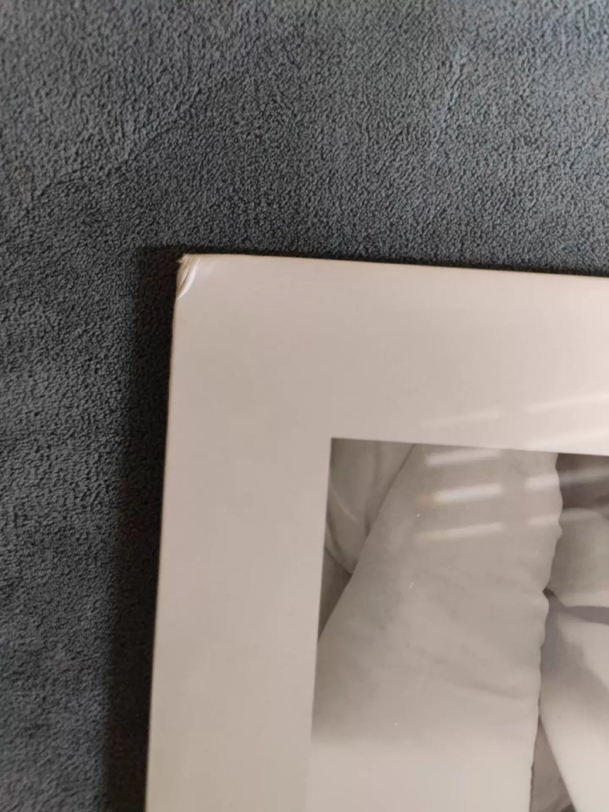 Taylor Swift – The Tortured Poets Department, White Vinyl 2LP – actual item photograph 3