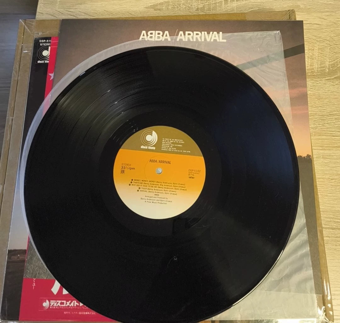ABBA – Arrival (1977 Japan Vinyl LP with Obi) – actual item photo 4