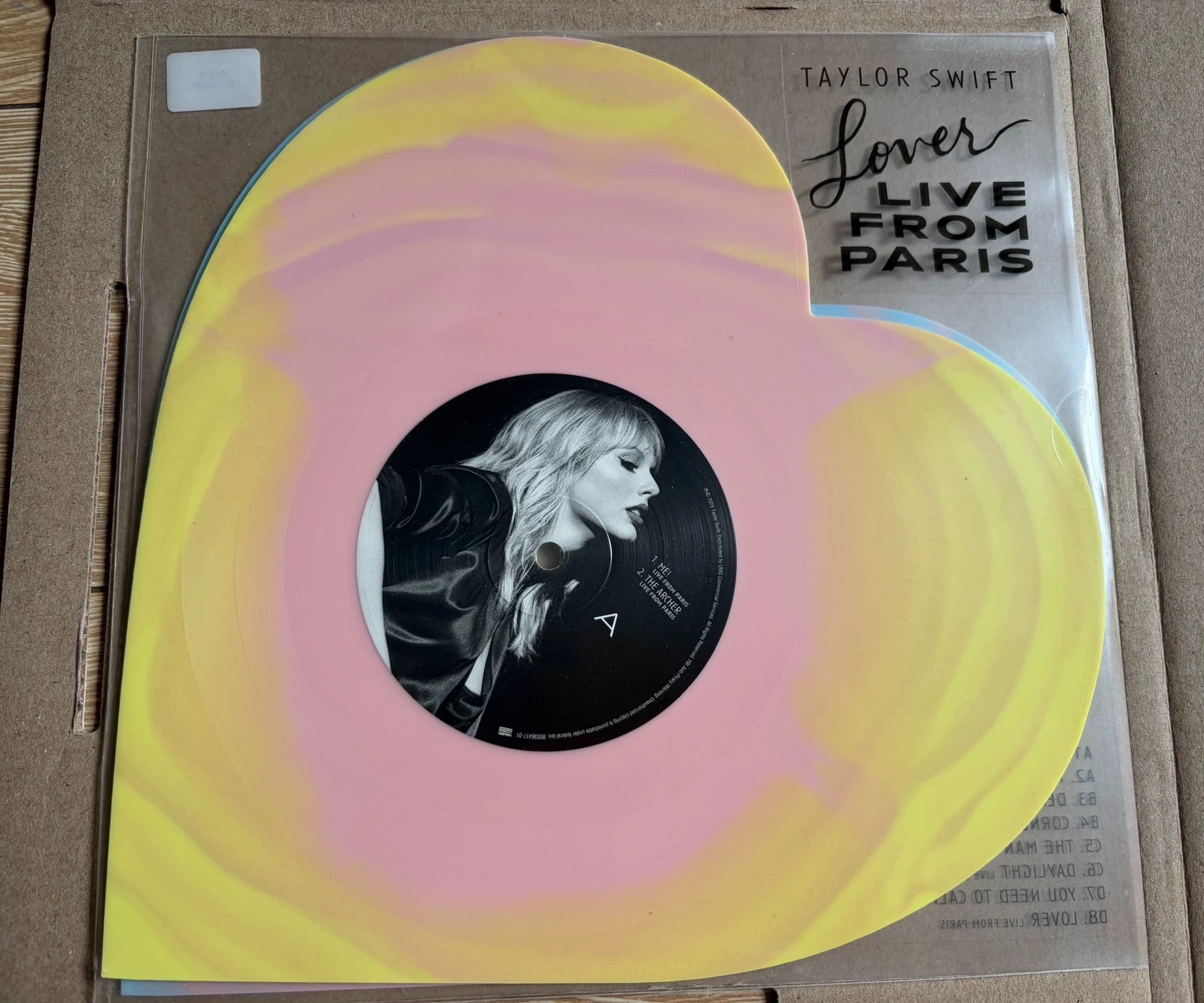 Taylor Swift – Lover: Live from Paris Heart-Shaped Vinyl 2LP Version 2.0 — front view