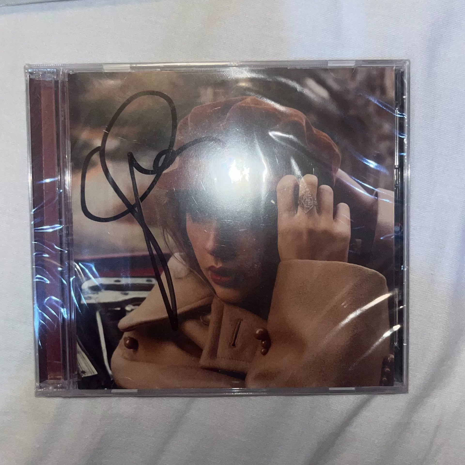 Taylor Swift – Red (Taylor’s Version) Signed CD – Default Title