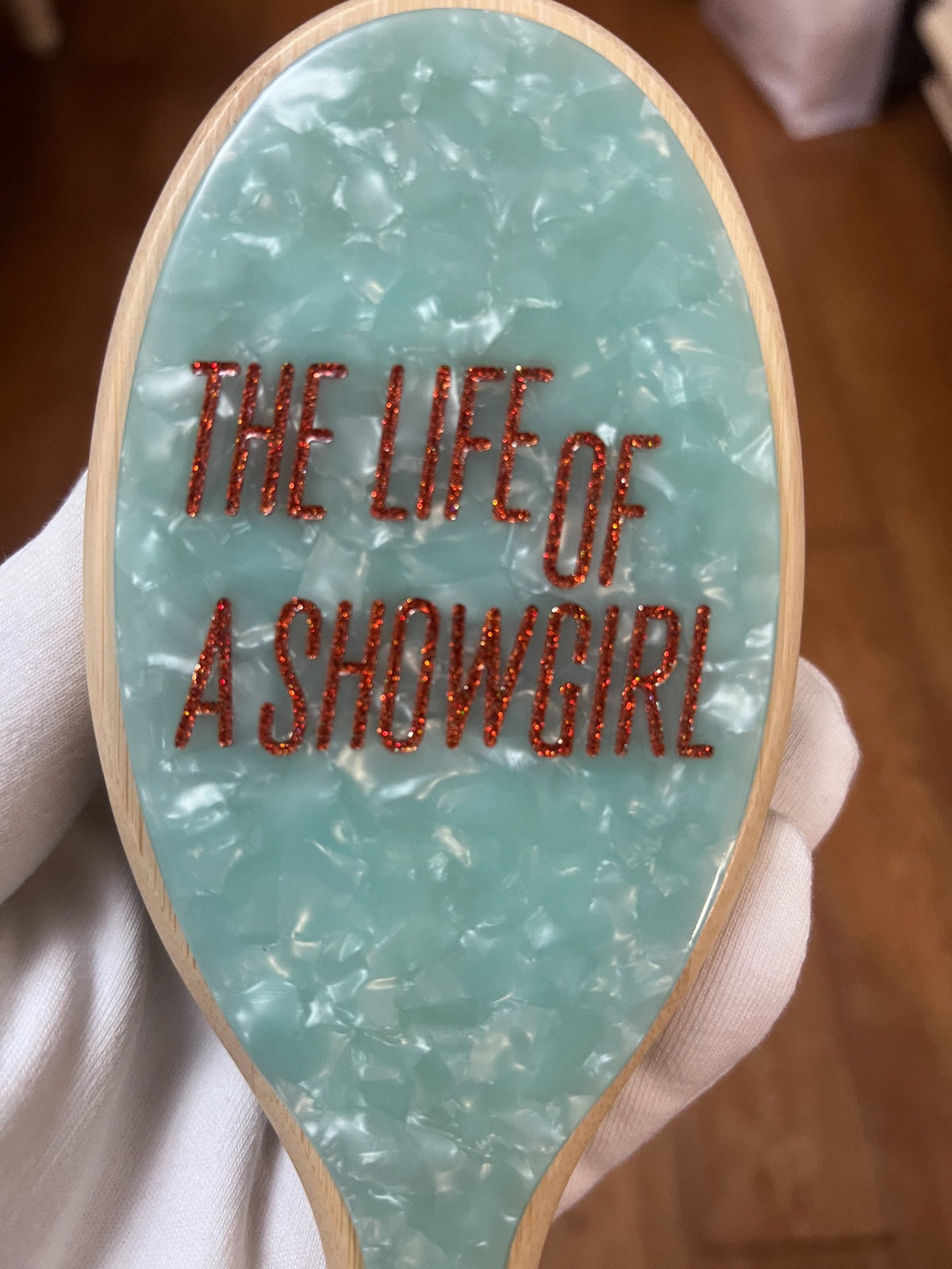 Taylor Swift – The Life of a Showgirl – Paddle Hairbrush