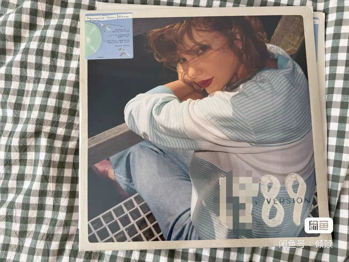 Taylor Swift – 1989 (Taylor's Version) — Aquamarine Green 2LP — actual item photo 1