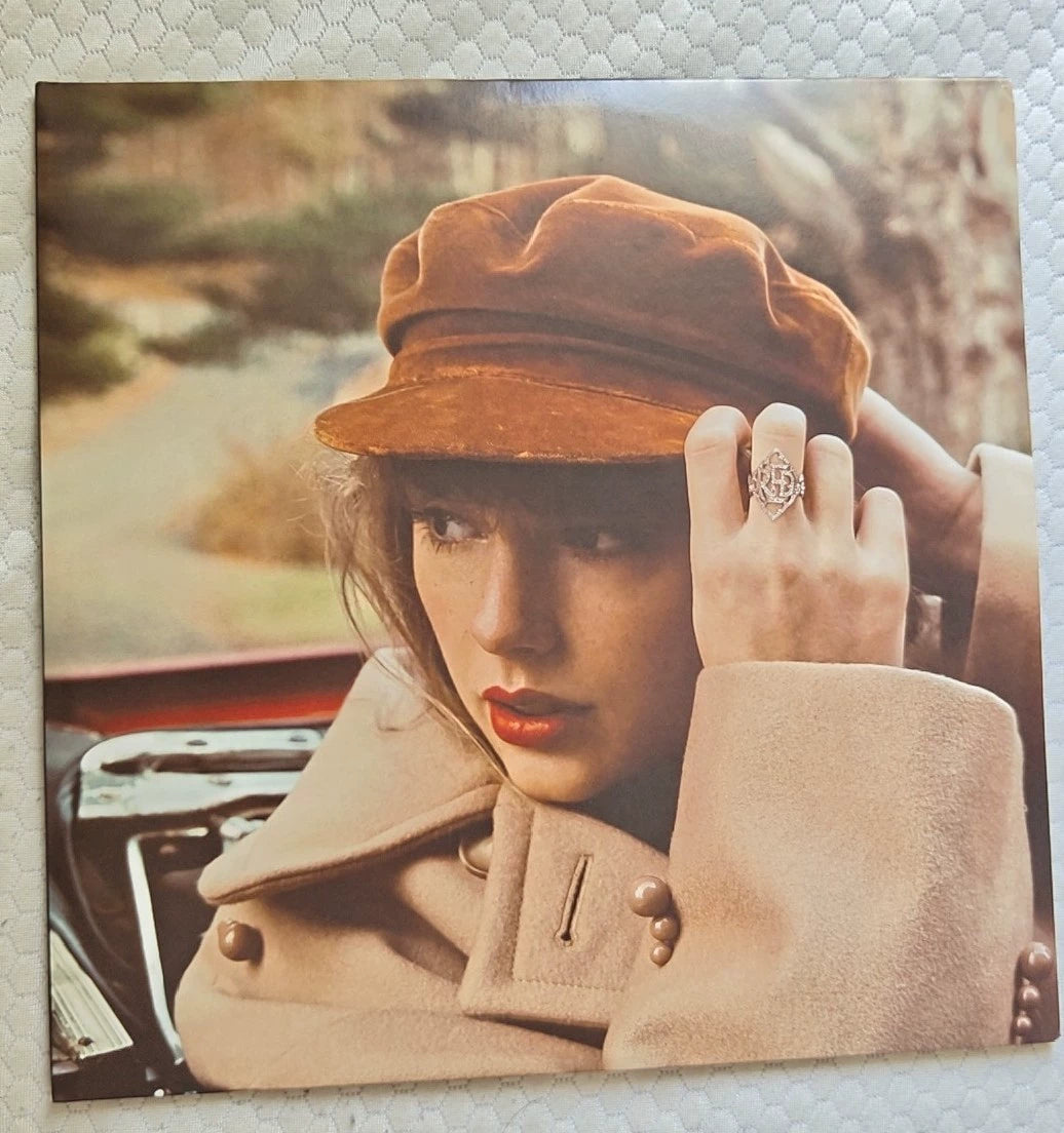Taylor Swift – Red (Taylor's Version) — 4LP, Opened — actual item photo 1