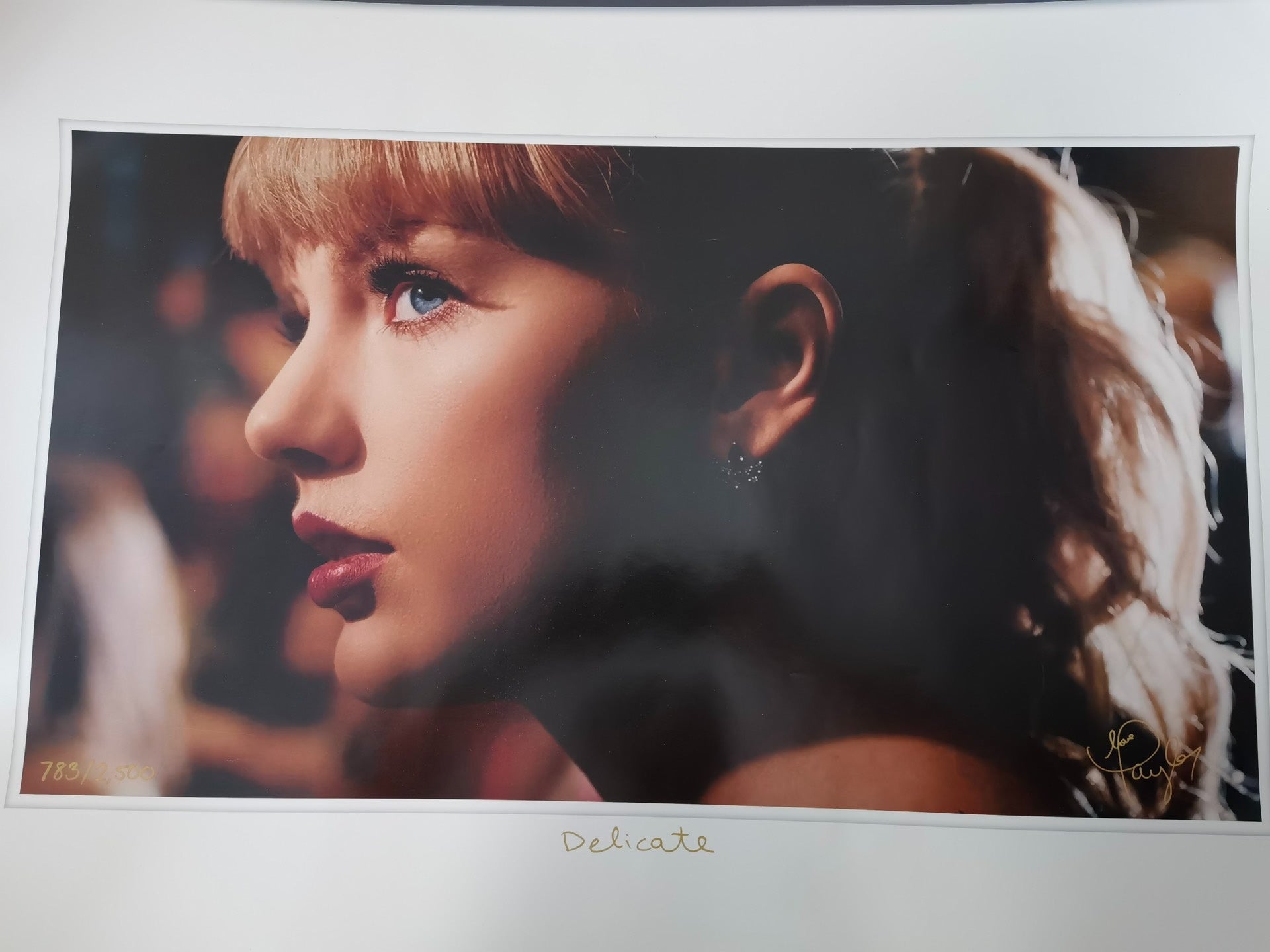 Taylor Swift – Delicate Official Numbered Poster 783/2500