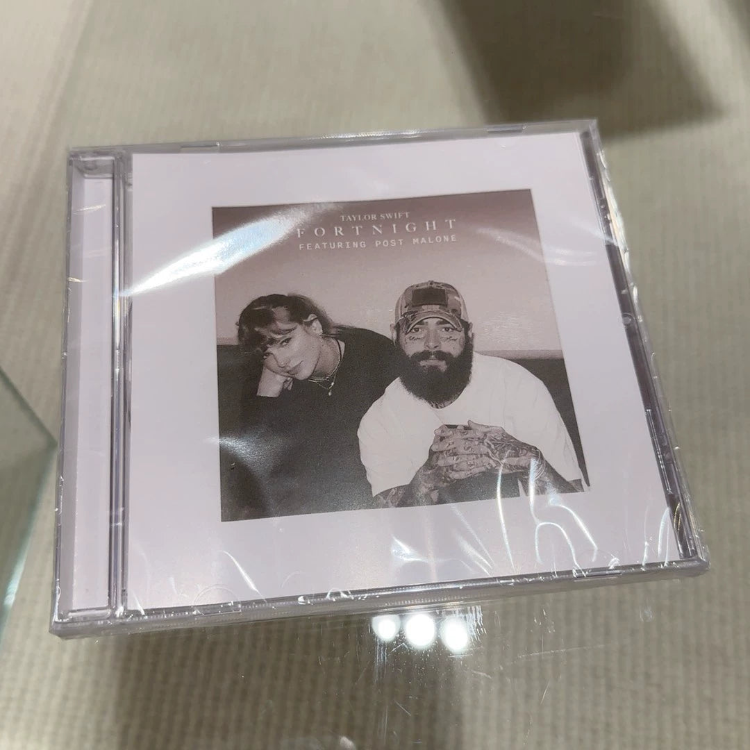 Taylor Swift – Fortnight feat. Post Malone – UK Single CD – photograph 1