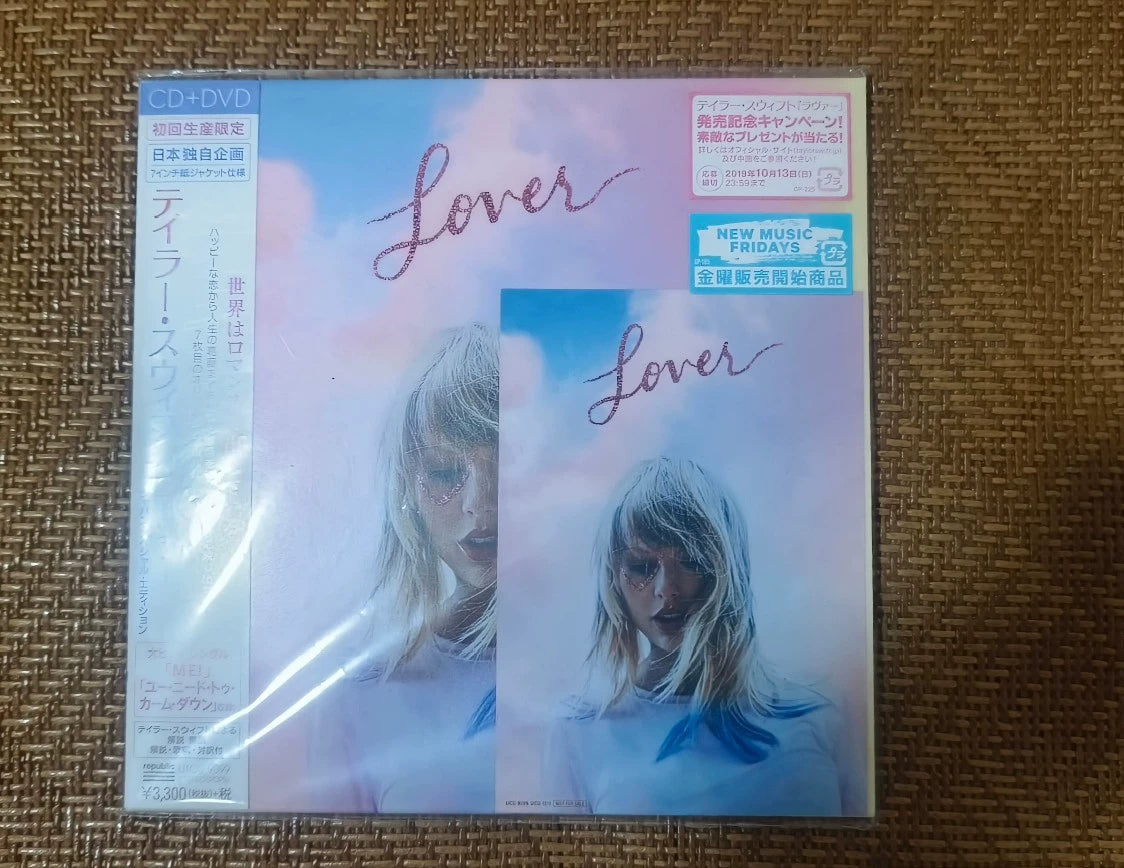 Taylor Swift – Lover – Japanese Limited CD + DVD in 7-Inch Packaging