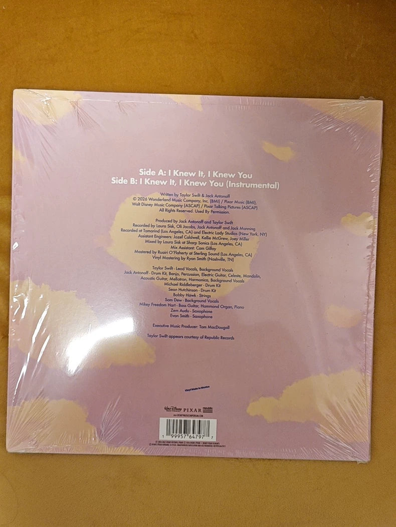 Taylor Swift – Toy Story Red Hat Transparent Vinyl (Side-Opened) – actual product photo 2