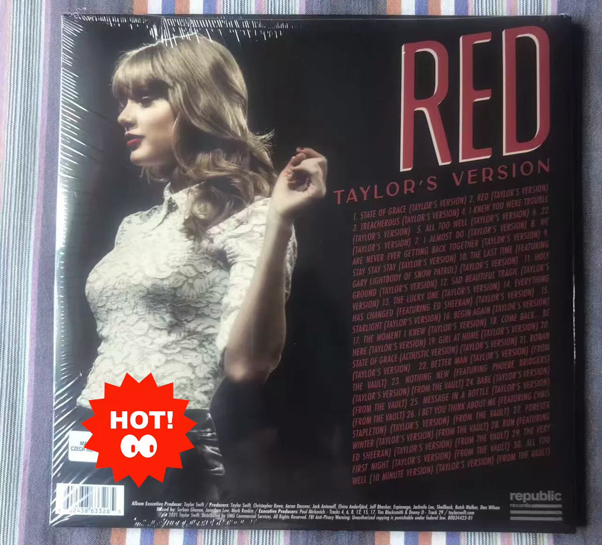 Taylor Swift – Red (Taylor's Version) – Target Red Vinyl 4LP – actual copy