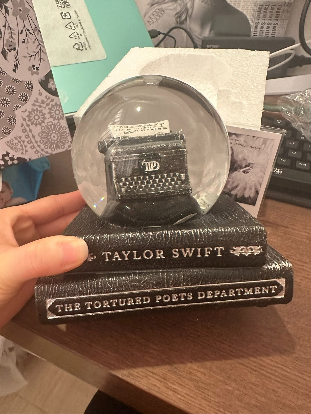 Taylor Swift – The Tortured Poets Department – Snow Globe