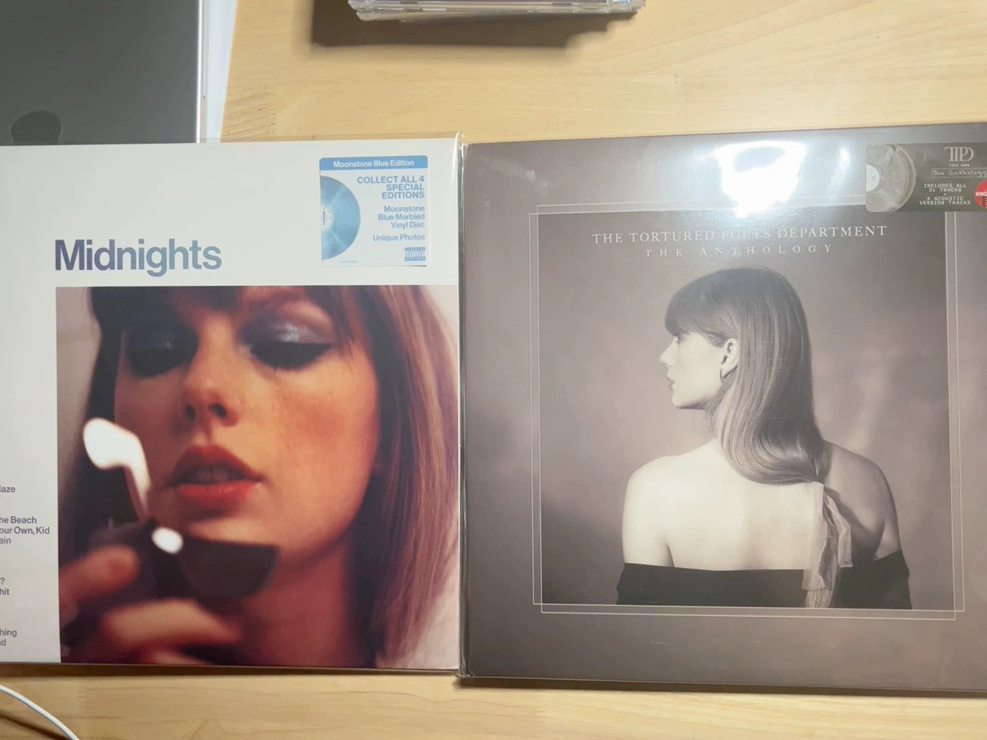 Taylor Swift – Vinyl & CD Collector Bundle