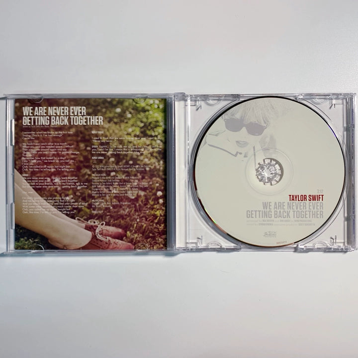Taylor Swift – We Are Never Ever Getting Back Together — US CD Single