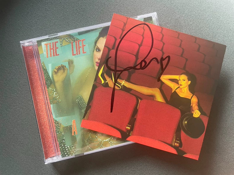 Taylor Swift – The Life of a Showgirl Signed CD