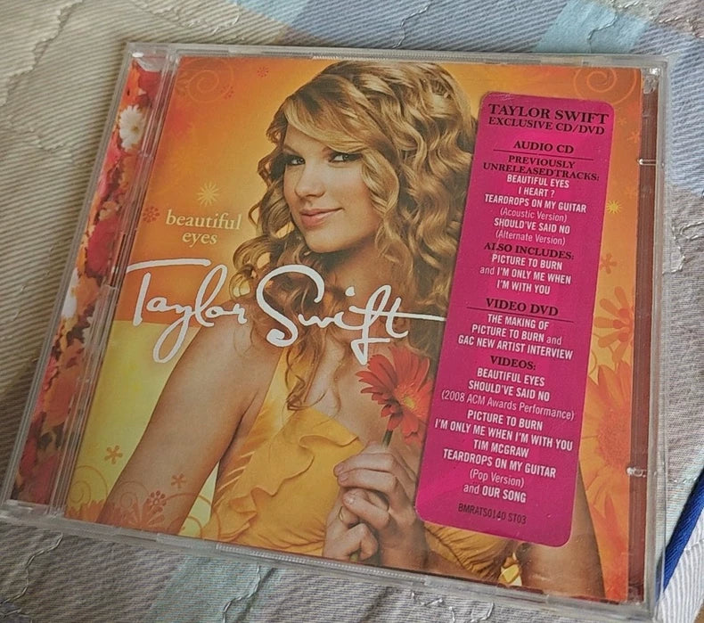 Taylor Swift – Beautiful Eyes CD + DVD