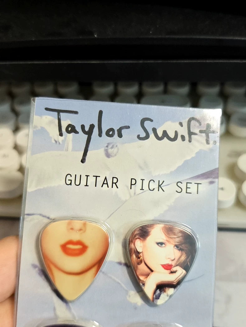 Taylor Swift 1989 Tour Official Guitar Pick Set of 6