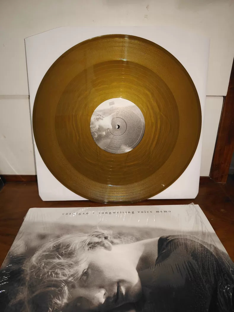 Taylor Swift – cardigan – Gold 12-Inch Vinyl – actual product photo 1