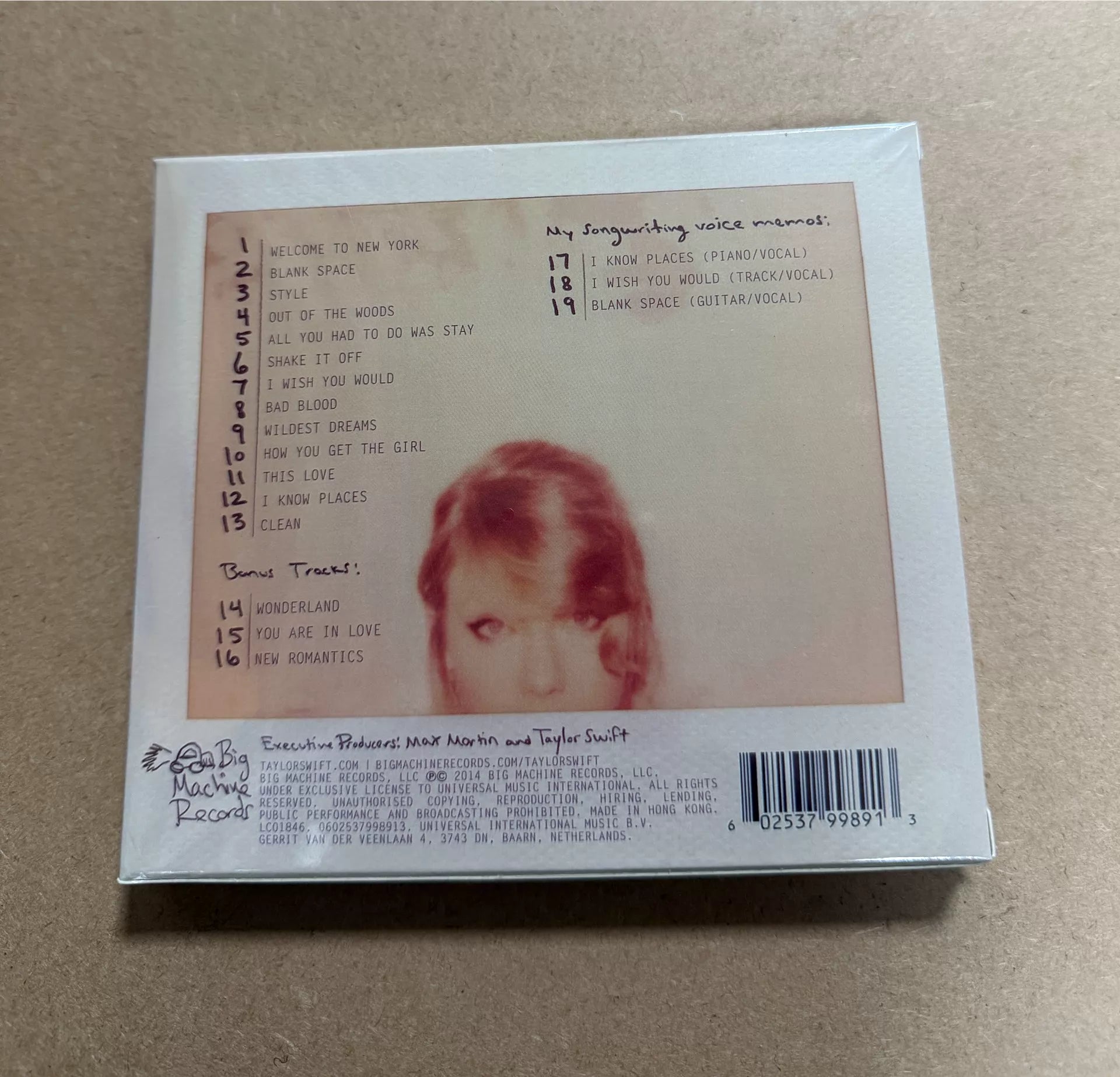 Taylor Swift — 1989 Deluxe CD with 13 Polaroids — photo 2
