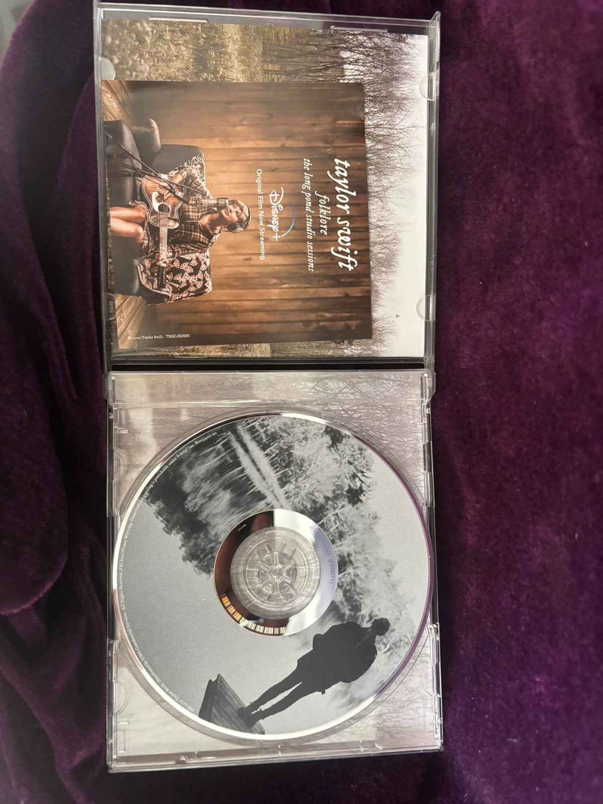 Taylor Swift – Evermore – Signed CD – actual item photograph 2