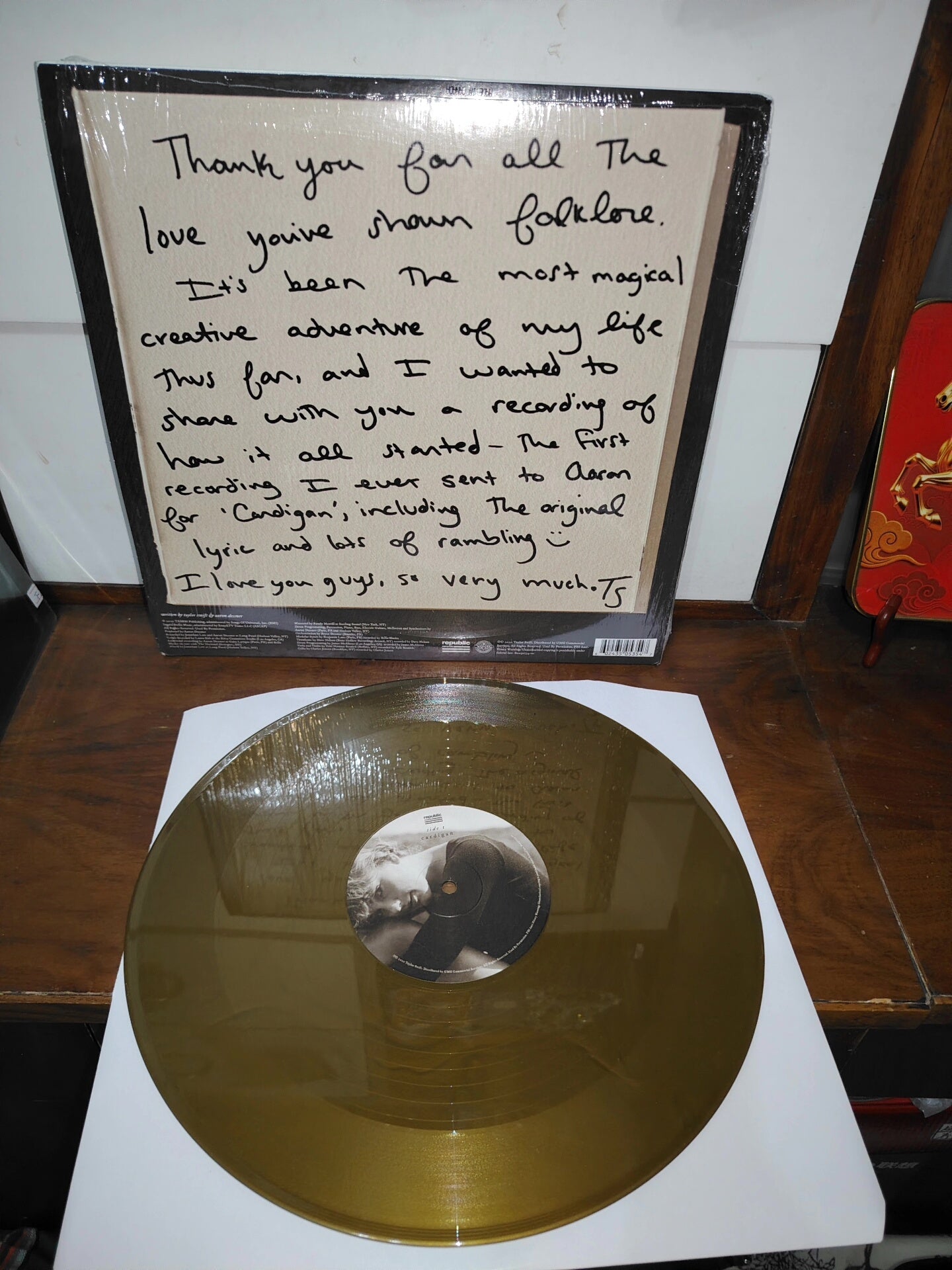 Taylor Swift – Cardigan 12-Inch Gold Vinyl