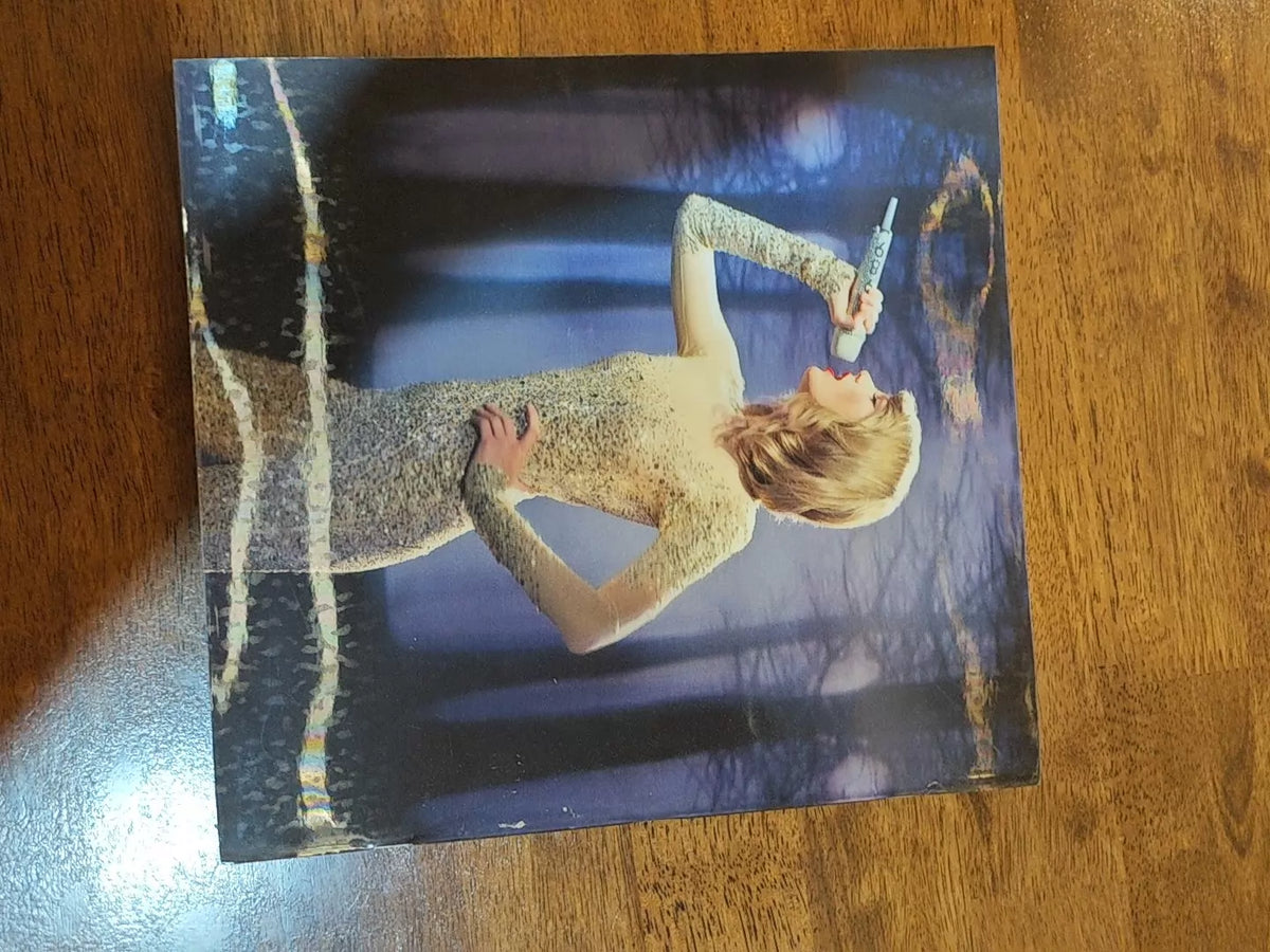 Taylor Swift – The 1989 World Tour – Concert Programme – actual copy