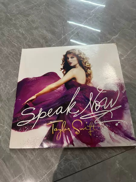 Taylor Swift – Speak Now RSD European Smoke Vinyl 2LP – No. 6366 — detail 11