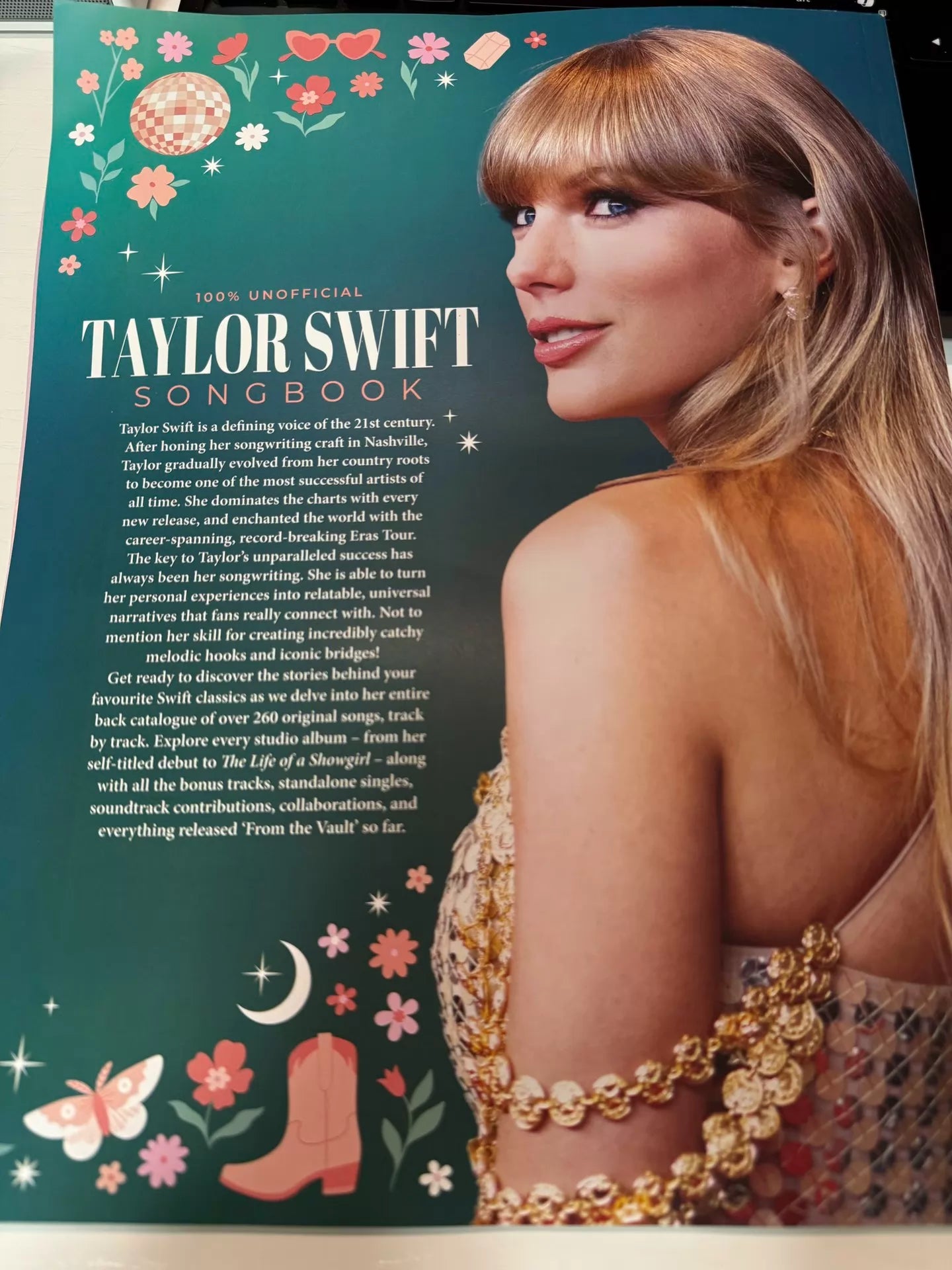 Taylor Swift Songbook – Unofficial Album and Song Guide Magazine – photo 2