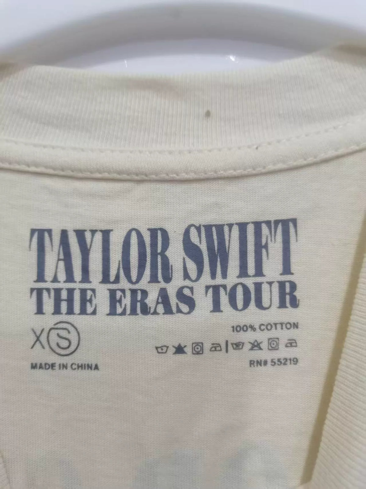 Taylor Swift – The Eras Tour Beige T-Shirt, XS – actual item photograph 2
