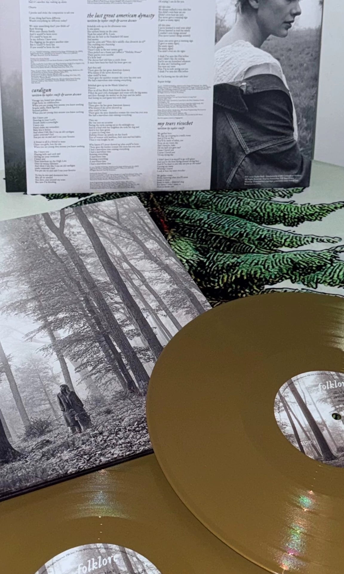 Taylor Swift – Folklore – Brown Vinyl (2LP)