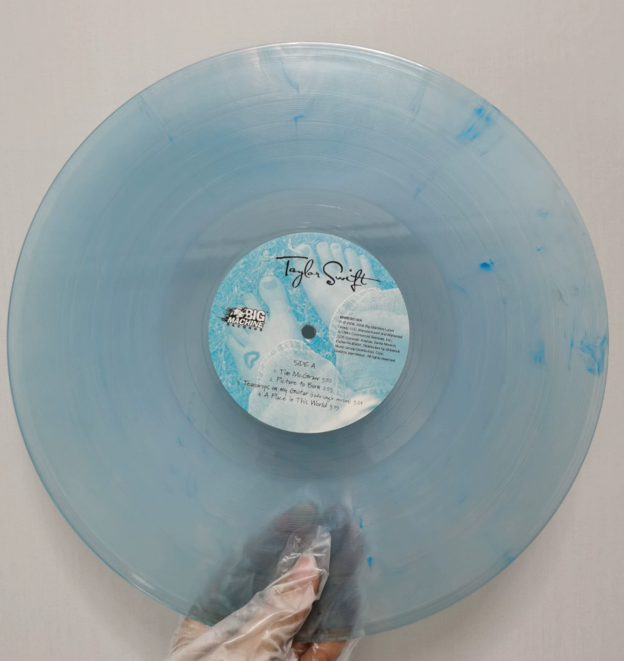 Taylor Swift – Debut RSD Blue Vinyl Limited 3750 Numbered 2692 Opened