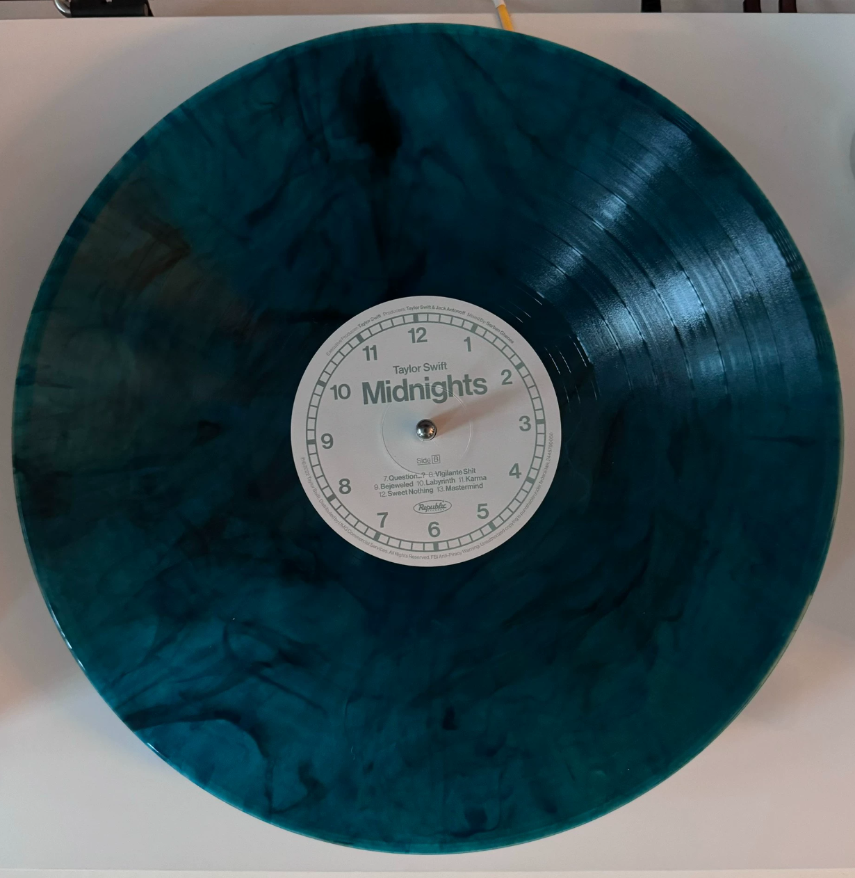 Taylor Swift – Midnights Jade Green Vinyl Slight Corner Ding Open Box