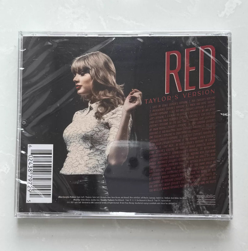 Taylor Swift – Red Taylor’s Version Signed CD Sealed Strong Ink Signature