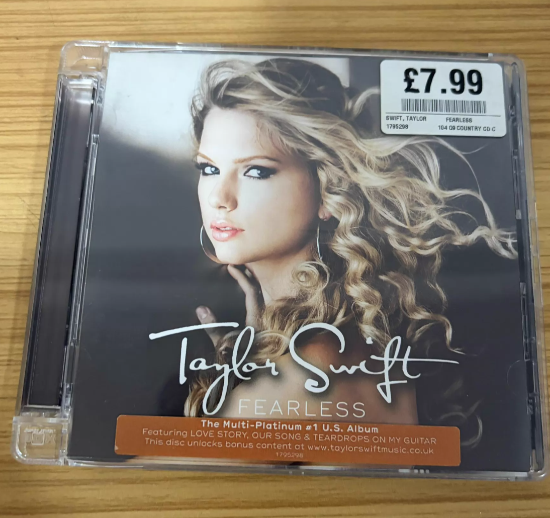 Taylor Swift – Fearless EU CD Opened Case Damaged